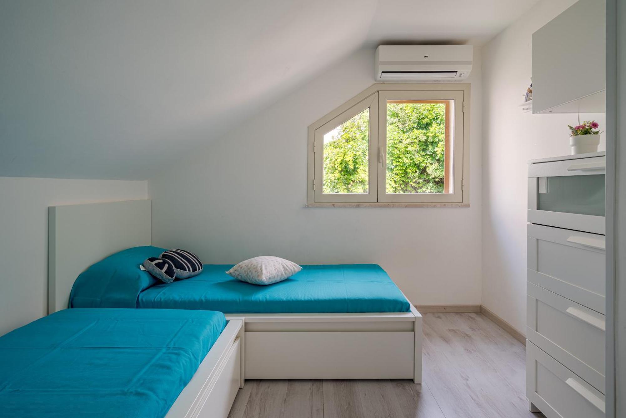 La Goccia Sul Mare Apartment เลโตยานนี ภายนอก รูปภาพ
