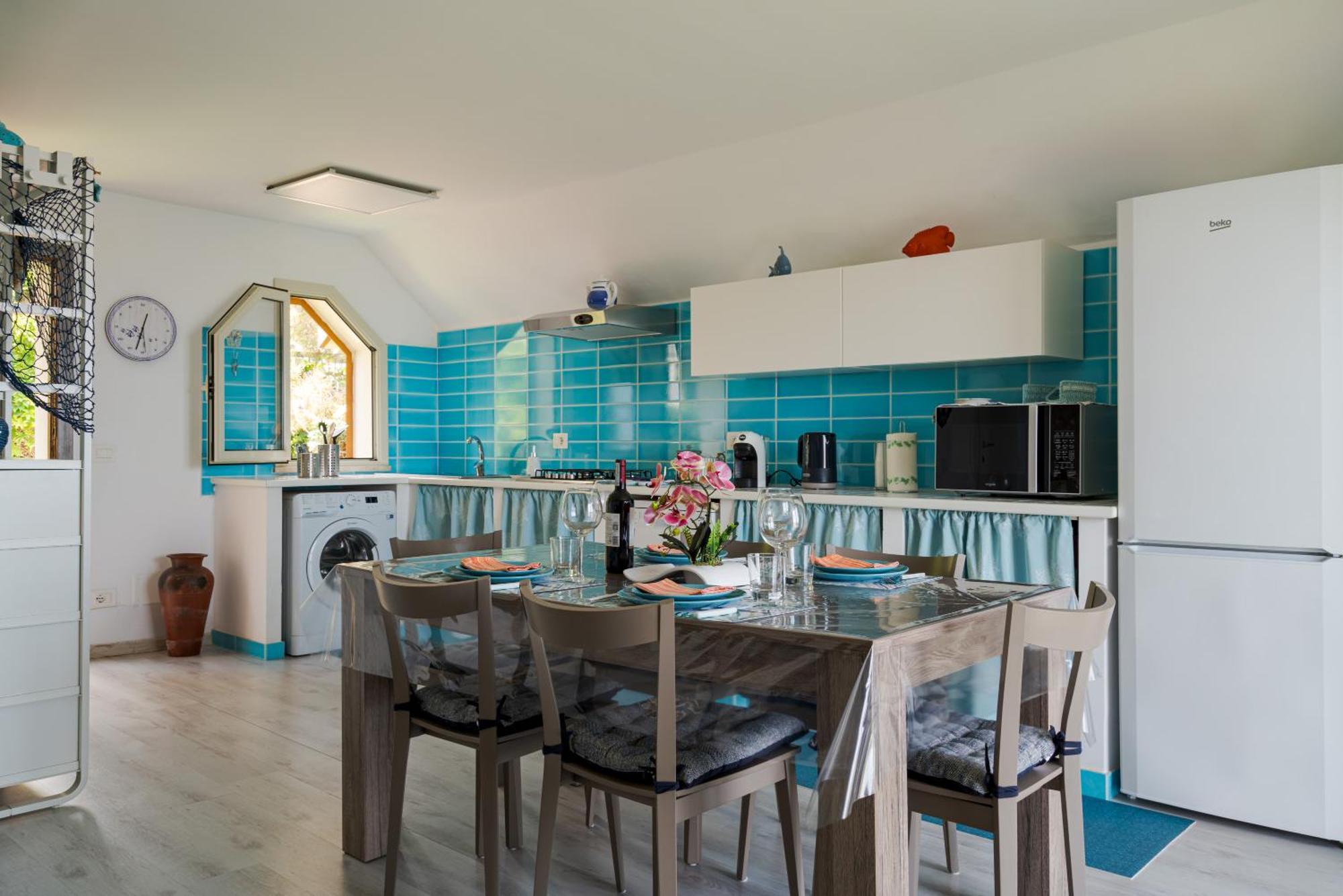 La Goccia Sul Mare Apartment เลโตยานนี ภายนอก รูปภาพ